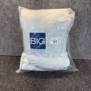 The Big One~Oversized/Super Soft Plush Throw~5ft X 6ft~Solid Teal